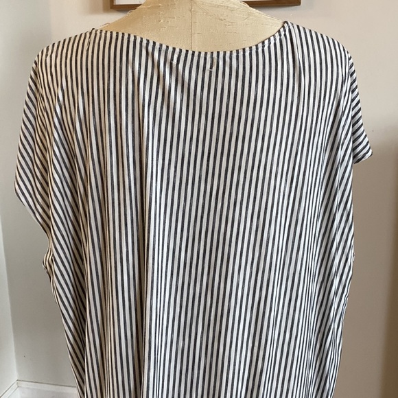 Max Studio 3X top with black vertical stripes - Picture 6 of 8